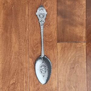 Silver/Black Spoon Design on Pressed Wood